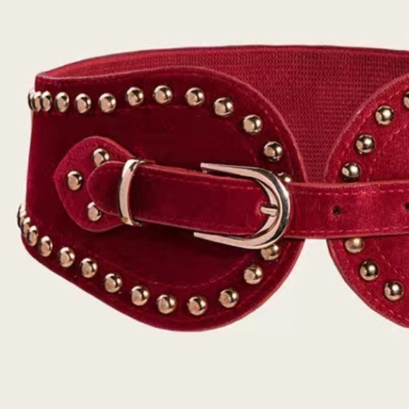 River Elastic Studded Buckle Belt - Picture 2 of 4